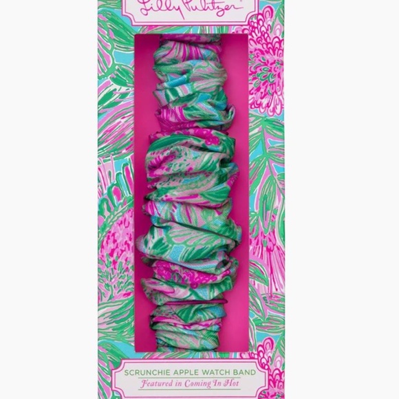 NIB Lilly Pulitzer Coming in Hot Scrunchie Apple Watch Band-Great Gift! - Picture 2 of 4